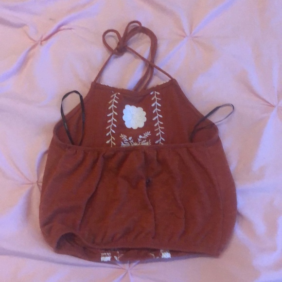 halter crop top - Picture 2 of 3